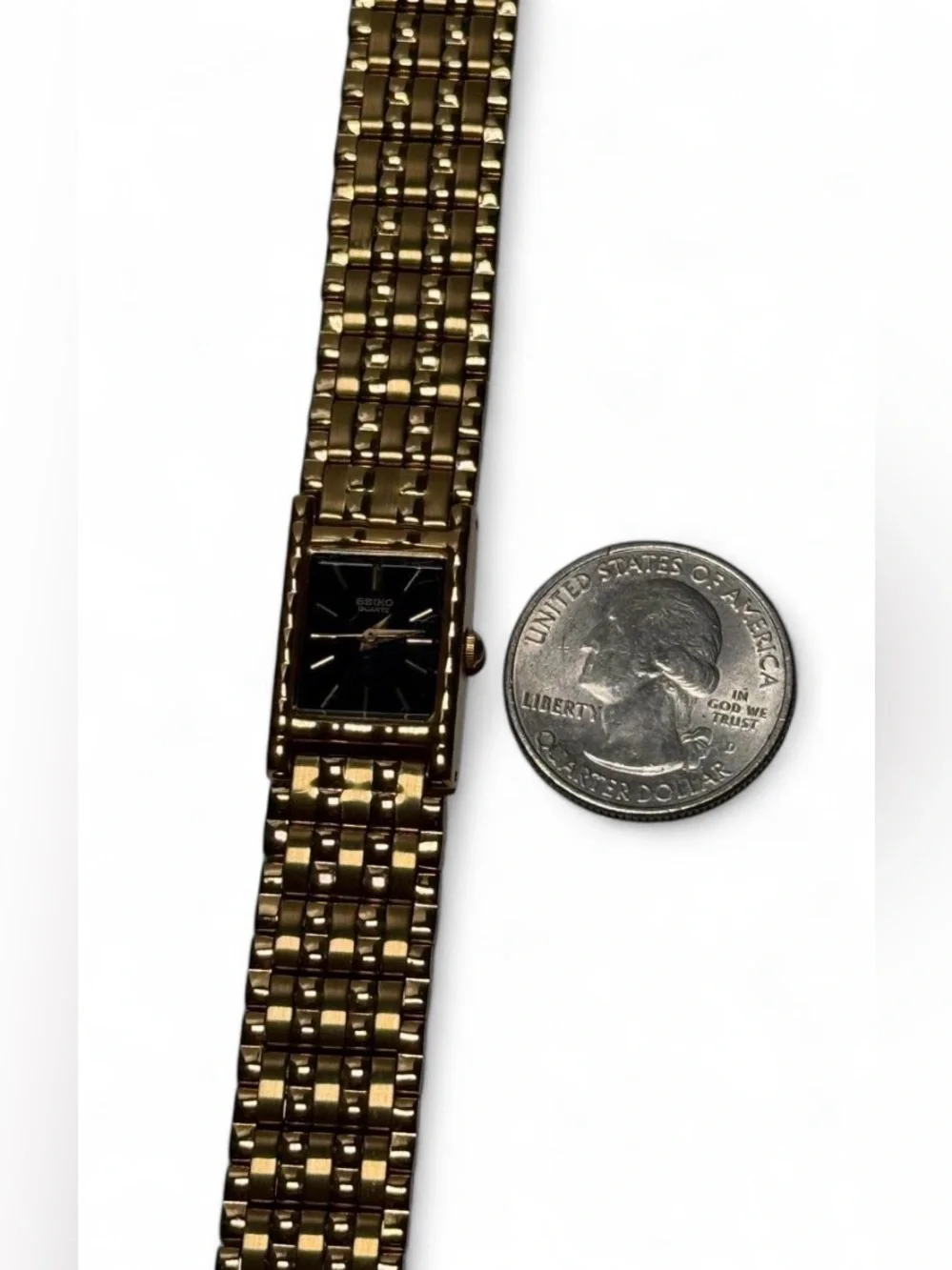 VTG Seiko Tank Watch Womens Gold Tone Black Dial Quartz Japan Bracelet 1N01-5A69